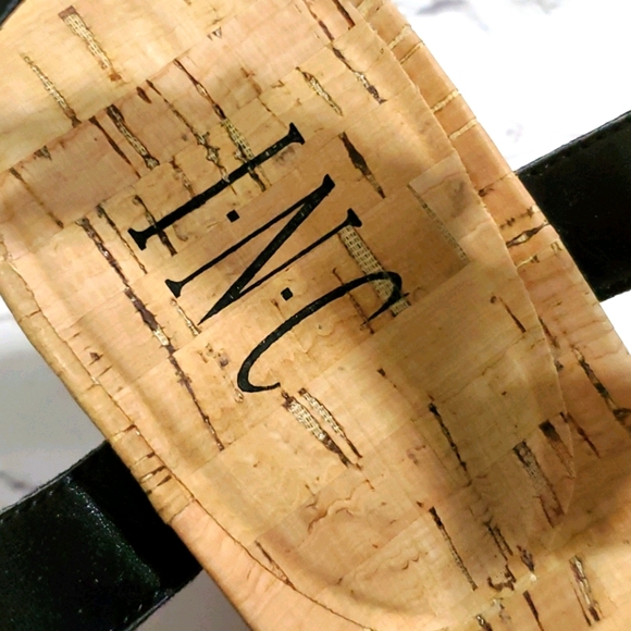 INC WOMEN'S LANDOR STRAPPY WEDGE SANDALS - Picture 7 of 8